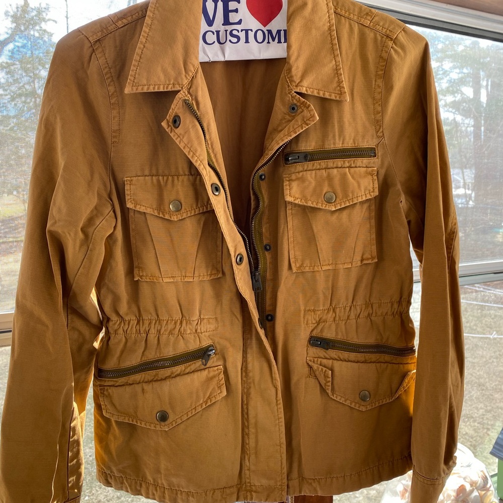 Women's Tan Jacket